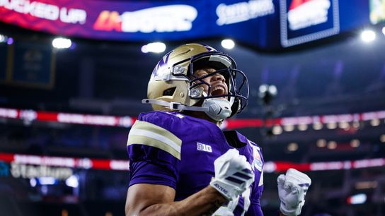 TST Images: Huskies defeat Broncos, 38-10 in Los Angeles taken at SoFi Stadium (LA Bowl)