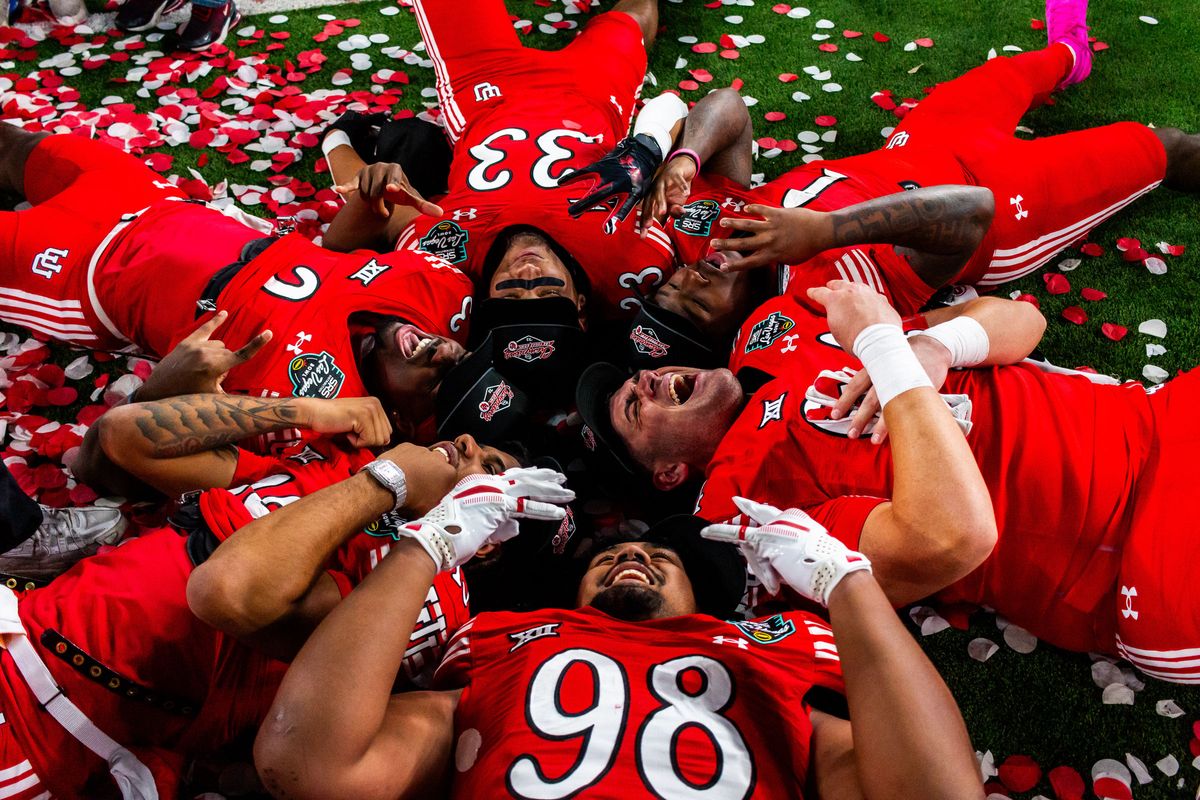 Utah Utes players lay in confetti after the SRS Distribution Las Vegas Bowl game between the Nebraska Huskers and the Utah Utes, Sunday December 31, 2025 in Las Vegas, Nev.