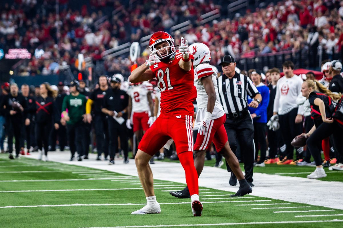 Utah Utes wide receiver JJ Buchanan (81) celebrates after making a reception during the SRS Distribution Las Vegas Bowl game between the Nebraska Huskers and the Utah Utes, Sunday December 31, 2025 in Las Vegas, Nev.