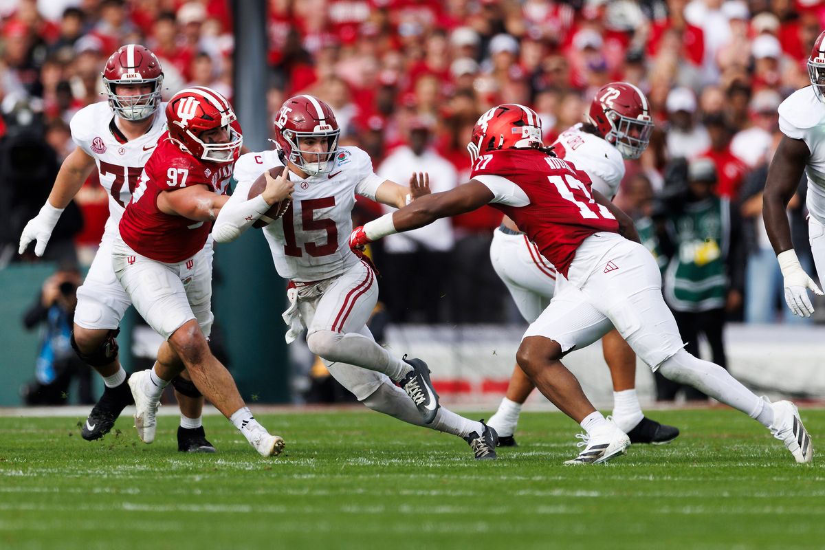 Ty Simpson #15 of the Alabama Crimson Tide runs with the ball during the game against the Indiana Hoosiers at Rose Bowl on January 1, 2026 in Pasadena, California. 