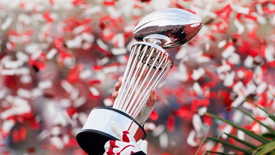 TST Images: Indiana defeats Alabama, 38-3, at Rose Bowl Stadium taken at Rose Bowl Stadium (Rose Bowl)