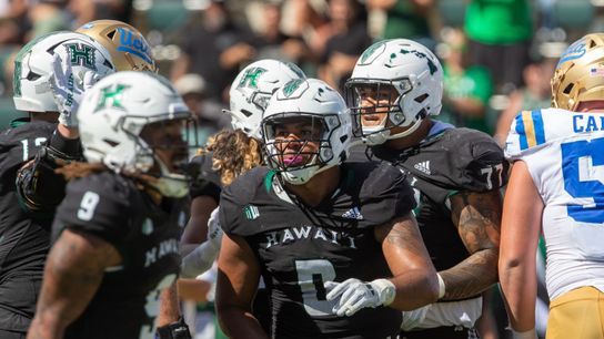 Hawai'i players celebrate on the field during the UCLA-Hawai'i game in Honolulu on Saturday, August 31, 2024.