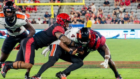 SDSU defense shows determination in a tough night vs Oregon State (San Diego State Aztecs)