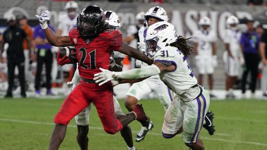 Seeing Red: SDSU can't get offense in gear, get beat by James Madison taken at Snapdragon Stadium (San Diego State Aztecs)