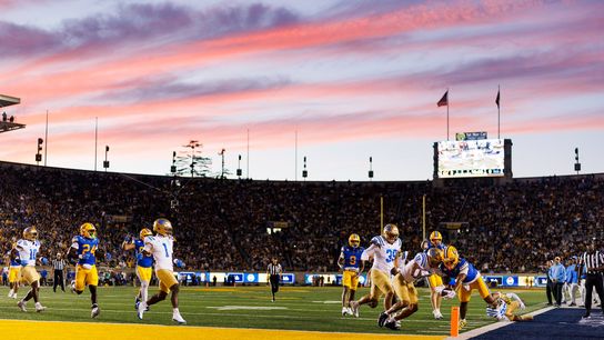 TST Images: UCLA defeats Cal, 45-24, in Berkeley taken at California Memorial Stadium (UCLA Bruins). Photo by Ric Tapia - The Sporting Tribune