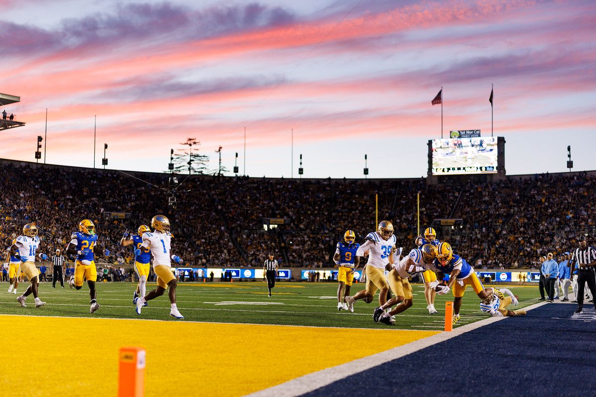 Carter Vargas #1 of the Cal Golden Bears scores a touchdown during the game against UCLA Bruins at California Memorial Stadium on September 5, 2026 in Berkeley, California. (Photo by Ric Tapia/Getty Images) Carter Vargas #1 of the Cal Golden Bears scores a touchdown during the game against UCLA Bruins at California Memorial Stadium on September 5, 2026 in Berkeley, California. (Photo by Ric Tapia/Getty Images)