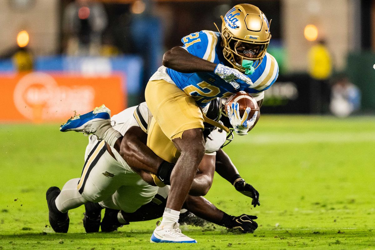 UCLA Bruins RB Jaivian Thomas (21) completes the catch during a NCAA football game against Purdue at Rose Bowl Stadium on September 19th, 2026 in Pasadena, California. UCLA Bruins RB Jaivian Thomas (21) completes the catch during a NCAA football game against Purdue at Rose Bowl Stadium on September 19th, 2026 in Pasadena, California.