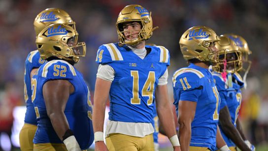 UCLA-Michigan State Preview: Unbeaten Bruins aim to continue historic rise against sputtering Spartans taken in Los Angeles (College). Photo by Kamin-Oncea-Imagn Images