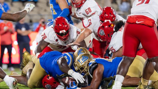 Penalties sink the Bruins in blowout for third straight loss taken at Rose Bowl (UCLA Bruins)