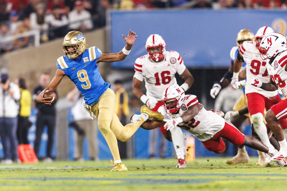 UCLA Bruins quarterback Nico Iamaleava (9) runs the ball during the game against Nebraska Cornhuskers at Rose Bowl Stadium on November 8, 2025 in Pasadena, California. 
