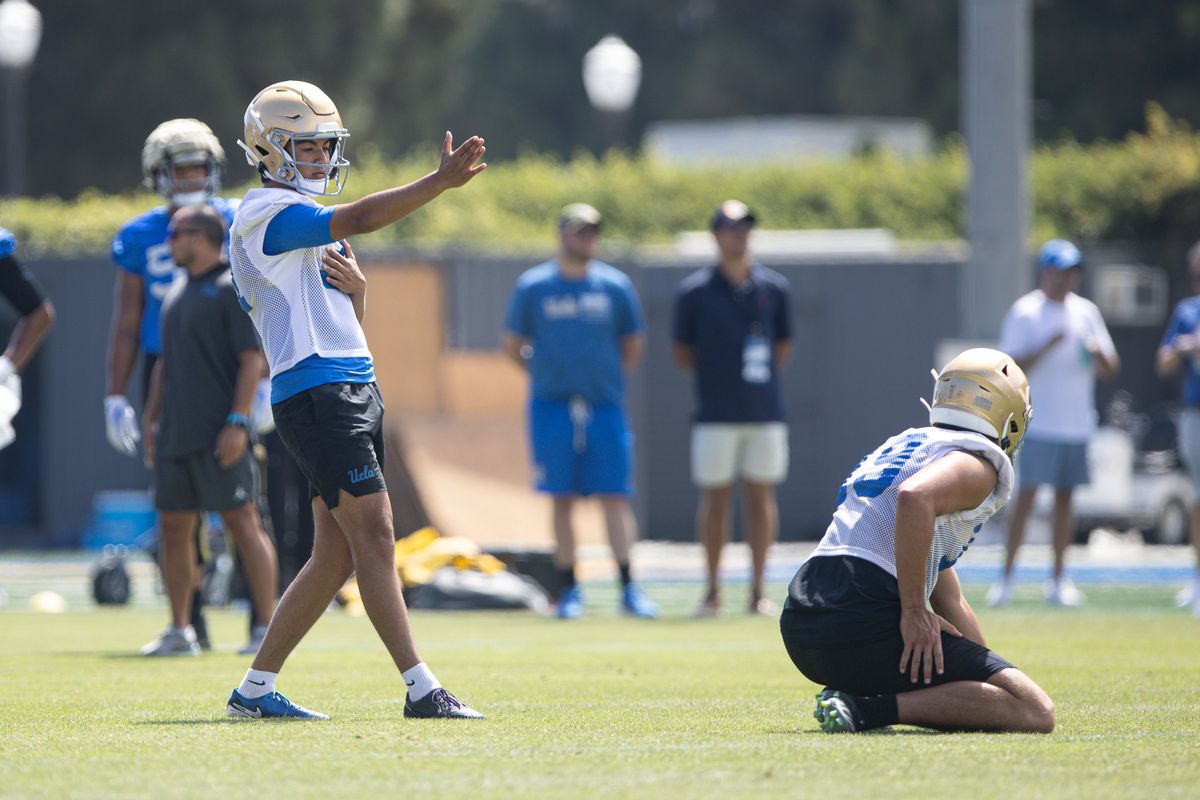 UCLA kicker Mateo Orosco (31) lines up a kick during practice at Wasserman Football Center on Friday, Aug. 7, 2026, in Los Angeles, CA. UCLA kicker Mateo Orosco (31) lines up a kick during practice at Wasserman Football Center on Friday, Aug. 7, 2026, in Los Angeles, CA.