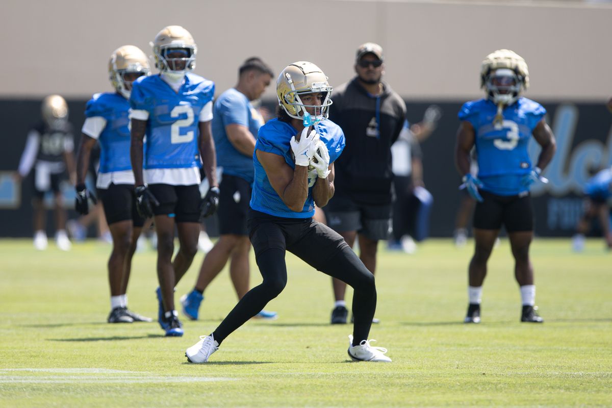UCLA wide receiver Aidan Mizell (1) catches a punt during practice Friday, Aug. 7, 2026,at Wasserman Football Center in Los Angeles, CA. UCLA wide receiver Aidan Mizell (1) catches a punt during practice Friday, Aug. 7, 2026,at Wasserman Football Center in Los Angeles, CA.