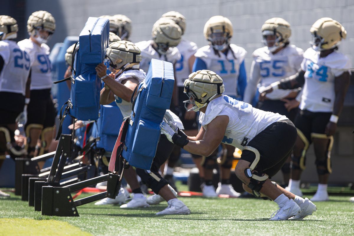 Dakota Gray UCLA linemen hit the pads during practice at the Wasserman Football Center in Los Angeles, CA on Aug. 7, 2026. Dakota Gray UCLA linemen hit the pads during practice at the Wasserman Football Center in Los Angeles, CA on Aug. 7, 2026.