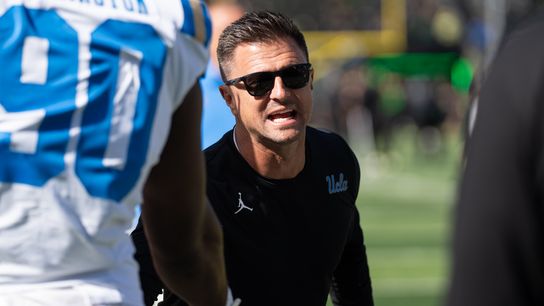 TST Images: UCLA defeat Oregon, 17-15, in Autzen Stadium taken at Autzen Stadium (UCLA Football). Photo by Robert Talamantes - The Sporting Tribune