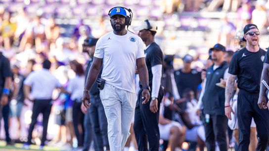 UCLA finally looks in rhythm, can't stop LSU in second half (UCLA)