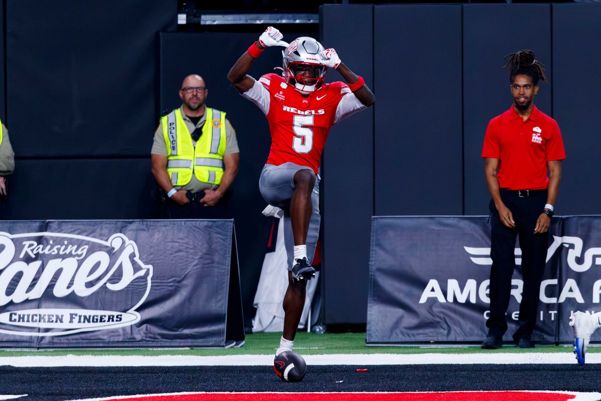 UNLV Football wide reciever Tavian McNair celebrates a touchdown during a non-conference college football game against the Memphis Tigers on Saturday, August 29, 2026, at Allegiant Stadium in Las Vegas, NV. UNLV Football wide reciever Tavian McNair celebrates a touchdown during a non-conference college football game against the Memphis Tigers on Saturday, August 29, 2026, at Allegiant Stadium in Las Vegas, NV.