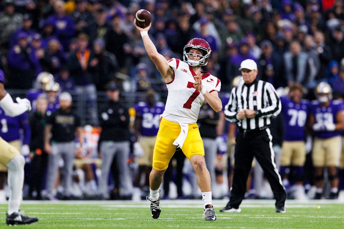 USC Trojans quarterback Miller Moss #7 throws during the first half against Washington Huskies at Husky Stadium on November 2, 2024 in Seattle, Washington. 