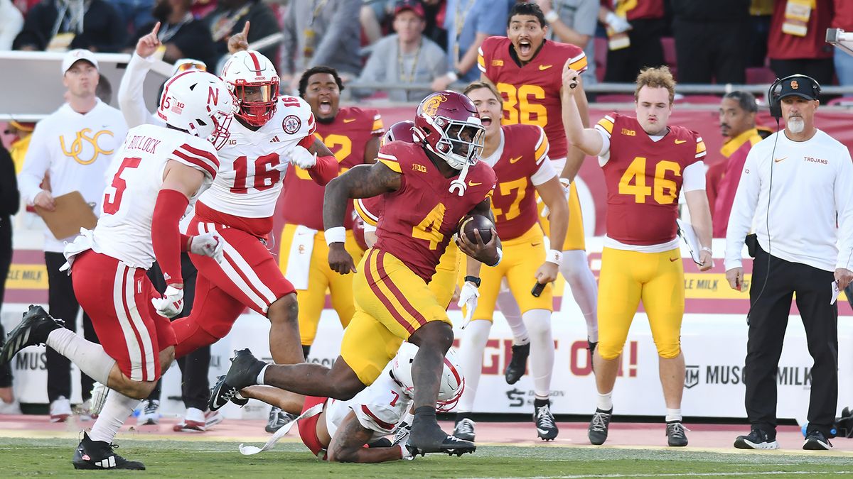 Southern California running back Woody Marks (4) runs during the second half of a game against the Nebraska Cornhuskers, Saturday, November 16, 2024 at the Coliseum in Los Angeles, Calif. Southern California running back Woody Marks (4) runs during the second half of a game against the Nebraska Cornhuskers, Saturday, November 16, 2024 at the Coliseum in Los Angeles, Calif.