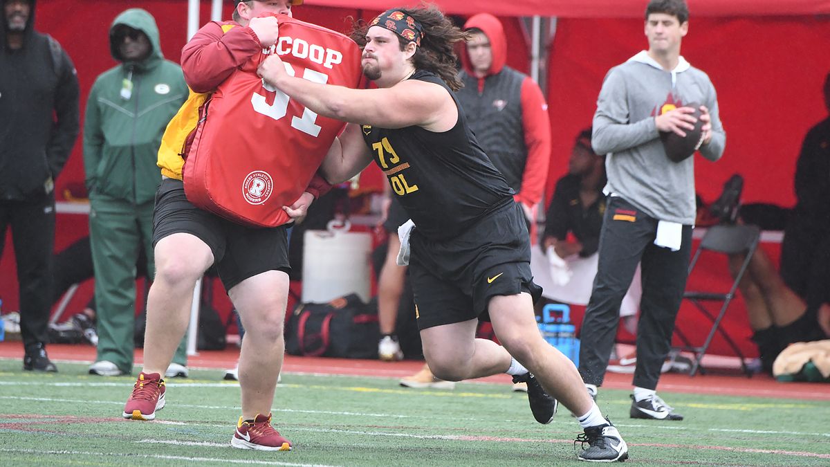 USC Trojans offensive lineman Jonah Monheim works out in front of NFL scouts during USC’s Pro Day on Wednesday, March 12, 2025 in Los Angeles, Calif. USC Trojans offensive lineman Jonah Monheim works out in front of NFL scouts during USC’s Pro Day on Wednesday, March 12, 2025 in Los Angeles, Calif.
