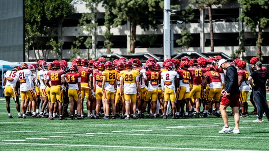 Major questions still loom regarding USC vacant defensive coordinator position (USC)