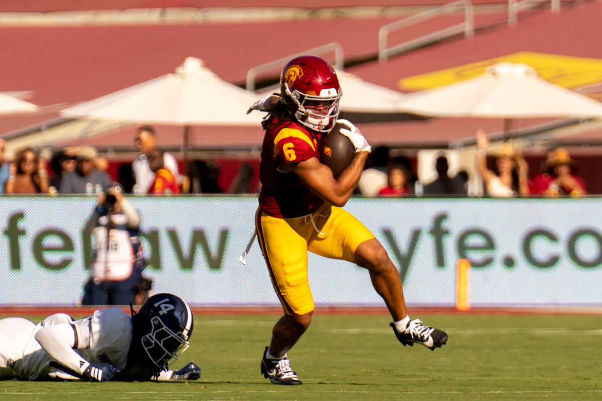 Southern California Trojans wide receiver Makai Lemon (6) gets loose for a long touchdown catch during an NCAA football game against the Georgia Southern Eagles, Saturday September 6th, 2025 in Los Angeles, California. 