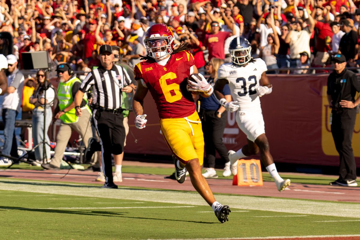 Southern California Trojans wide receiver Makai Lemon (6) scores his second touchdown during an NCAA football game against the Georgia Southern Eagles, Saturday September 6th, 2025 in Los Angeles, California. 