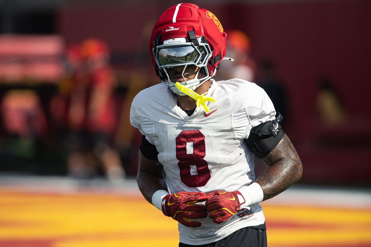 USC linebacker Desman Stephens II (8) jogs during practice at Howard Jones Field, Tuesday, Aug. 11, 2026, in Los Angeles.
