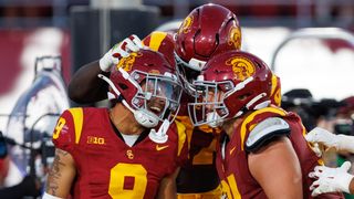 TST Images: USC defeats Fresno State, 39-0, in Los Angeles taken at Los Angeles Memorial Coliseum (USC). Photo by Steven Park.- The Sporting Tribune