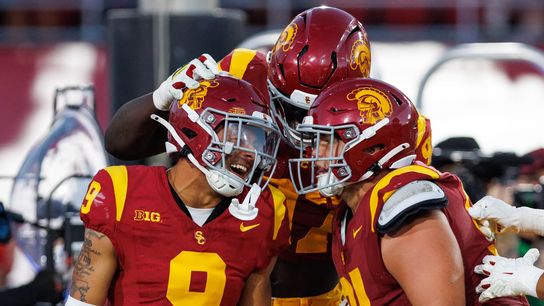 TST Images: USC defeats Fresno State, 39-0, in Los Angeles taken at The Los Angeles Memorial Coliseum (USC). Photo by Steven Park.- The Sporting Tribune