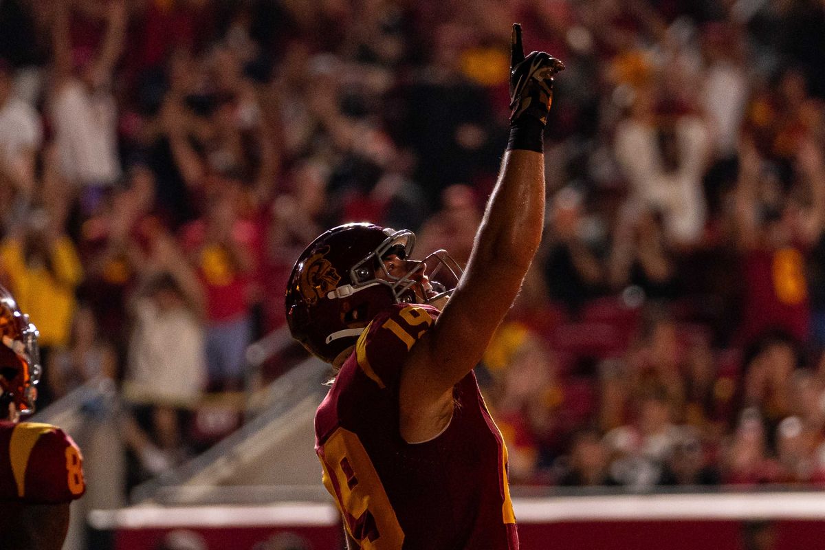 USC tight end Mark Bowman (19) celebrates a touchdown during an NCAA Football game against the Louisiana Ragin Cajuns on September 12th, 2026 at The Los Angeles Memorial Coliseum in Los Angeles, California. USC tight end Mark Bowman (19) celebrates a touchdown during an NCAA Football game against the Louisiana Ragin Cajuns on September 12th, 2026 at The Los Angeles Memorial Coliseum in Los Angeles, California.