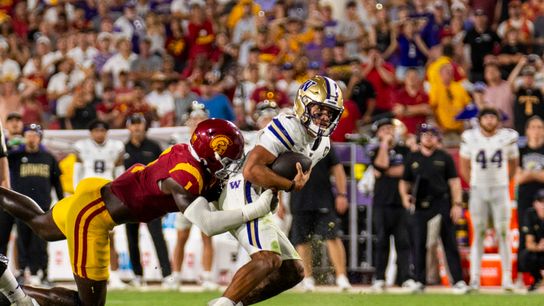 Trojan defense helps USC escape thriller over Washington taken Los Angeles Memorial Coliseum (USC). Photo by Nico Alba - The Sporting Tribune