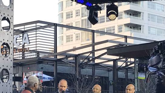 Charles Barkley to play LIV pro-am, reportedly weighs broadcast offer (Golf)
