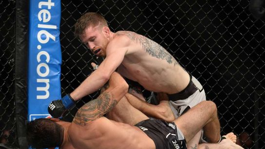 Cory Sandhagen TKOs Song Yadong at Fight Night (Combat)