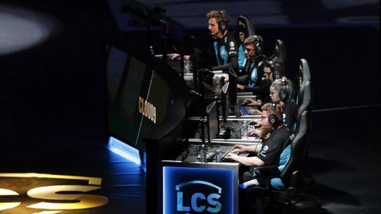 Cloud9 release interz to free agency (Esports)