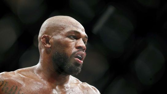 Jon Jones submits Ciryl Gane to claim heavyweight belt (Combat)