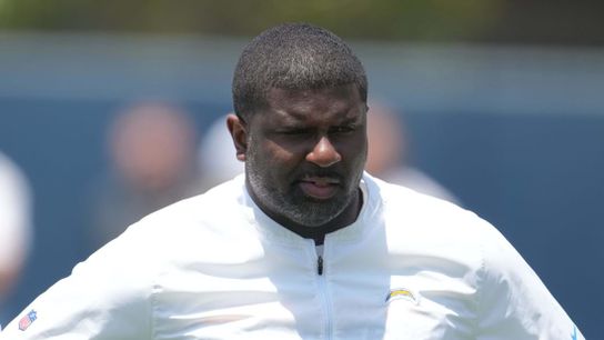 Chargers promote Derrick Ansley to DC (News)