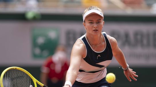 Roundup: Barbora Krejcikova upsets No. 1 Iga Swiatek to win Dubai title (Tennis)