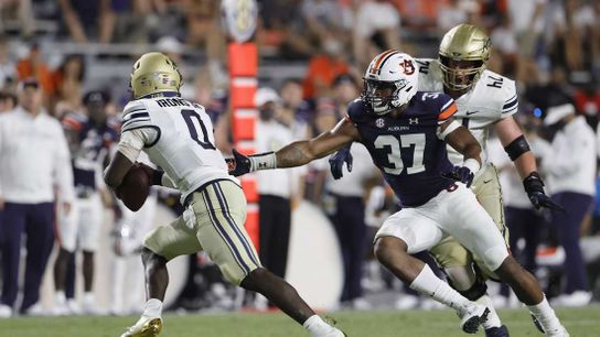 Southern California DE Romello Height has shoulder procedure (College)