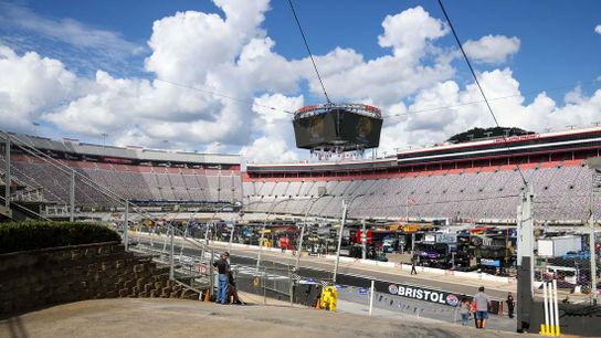 Non-playoff driver Ryan Luza win eNASCAR postseason opener (Esports)