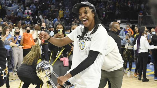 Wings acquire Diamond DeShields in four-team deal (News)