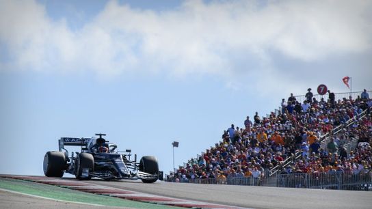Saudi Arabian Grand Prix still on despite missile strike (Auto Racing)