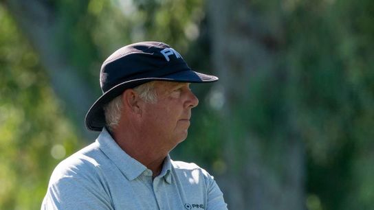 Kirk Triplett leads through two rounds in Calgary (Golf)