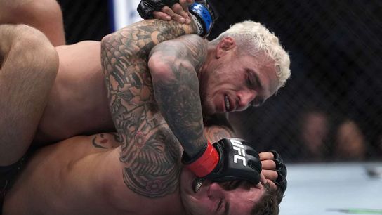 Charles Oliveira misses weight, stripped of title ahead of UFC 274 (Combat)