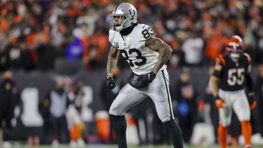 Raiders sign tight end Darren Waller to 3-year extension (NFL)