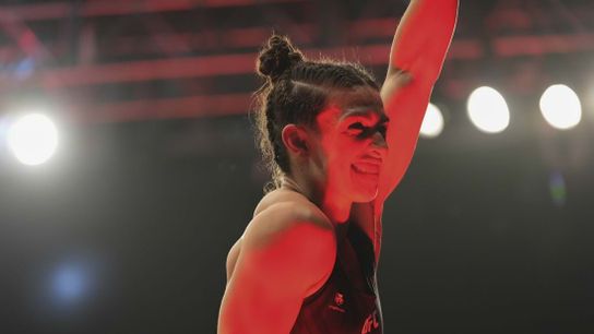 Mackenzie Dern dominates at UFC Fight Night (Combat)