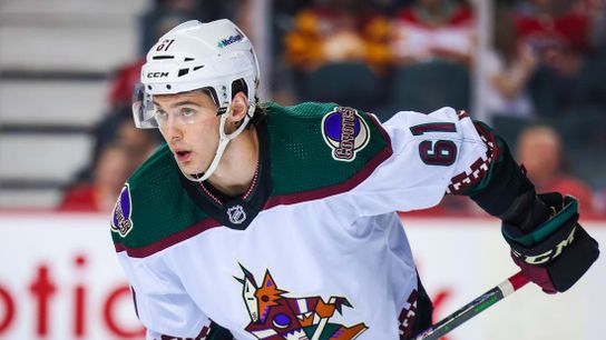 Golden Knights acquire D Dysin Mayo from Coyotes (News)