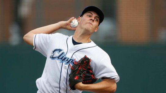 Trevor Bauer wins first game in 22 months in Yokohama debut (MLB)