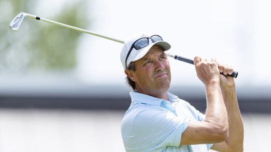 Glen Day, Stephen Ames set pace at Senior Open (Golf)