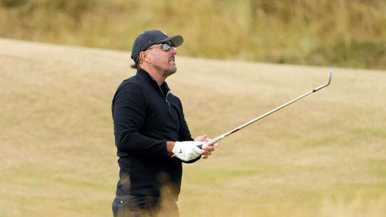 Phil Mickelson: PGA players benefiting from LIV Golf (Golf)