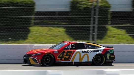 Kurt Busch out of race at Pocono with 'concussion-like' symptoms (Auto Racing)